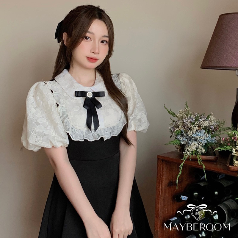 MAYBEROOM® Váy đen dáng ngắn chiết eo phối cổ tay bồng ren be đính nơ tiểu thư Karina Dress Mayberoom | BigBuy360 - bigbuy360.vn