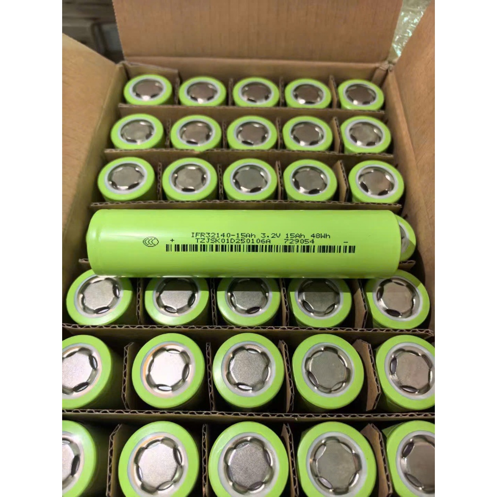 Cell 32140 lifepo4 date mới tháng 6/2025 siêu mới 3,2V 15Ah ( Hàng mới 100%) tặng kèm khung.