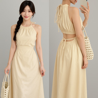 Váy cổ yếm hở lưng dáng dài tiểu thư, đầm maxi khoét eo suông dài siêu nữ tính