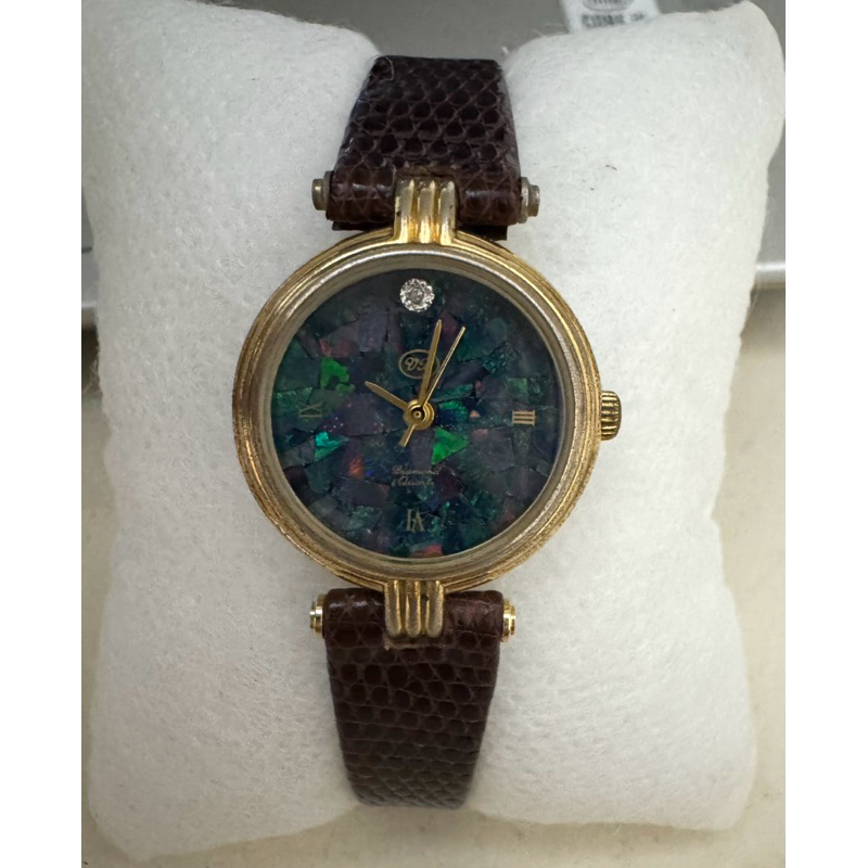 Đồng hồ nữ đá opal, đính kim cương máy nhật