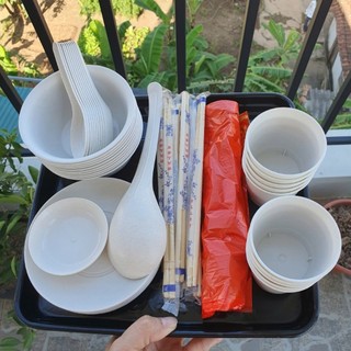 Combo Bộ Đồ Ăn Dùng 1 Lần Cho 10 Người Gồm 10 Bát, 10 Cốc, 10 Đũa, 10 Thìa, 2 Đĩa Chấm Và Túi Rác