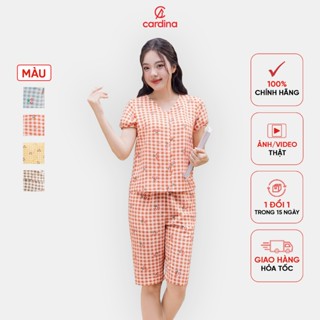 Đồ bộ nữ CARDINA chất liệu thô kẻ cổ V tay chuông quần lửng 4BOL01