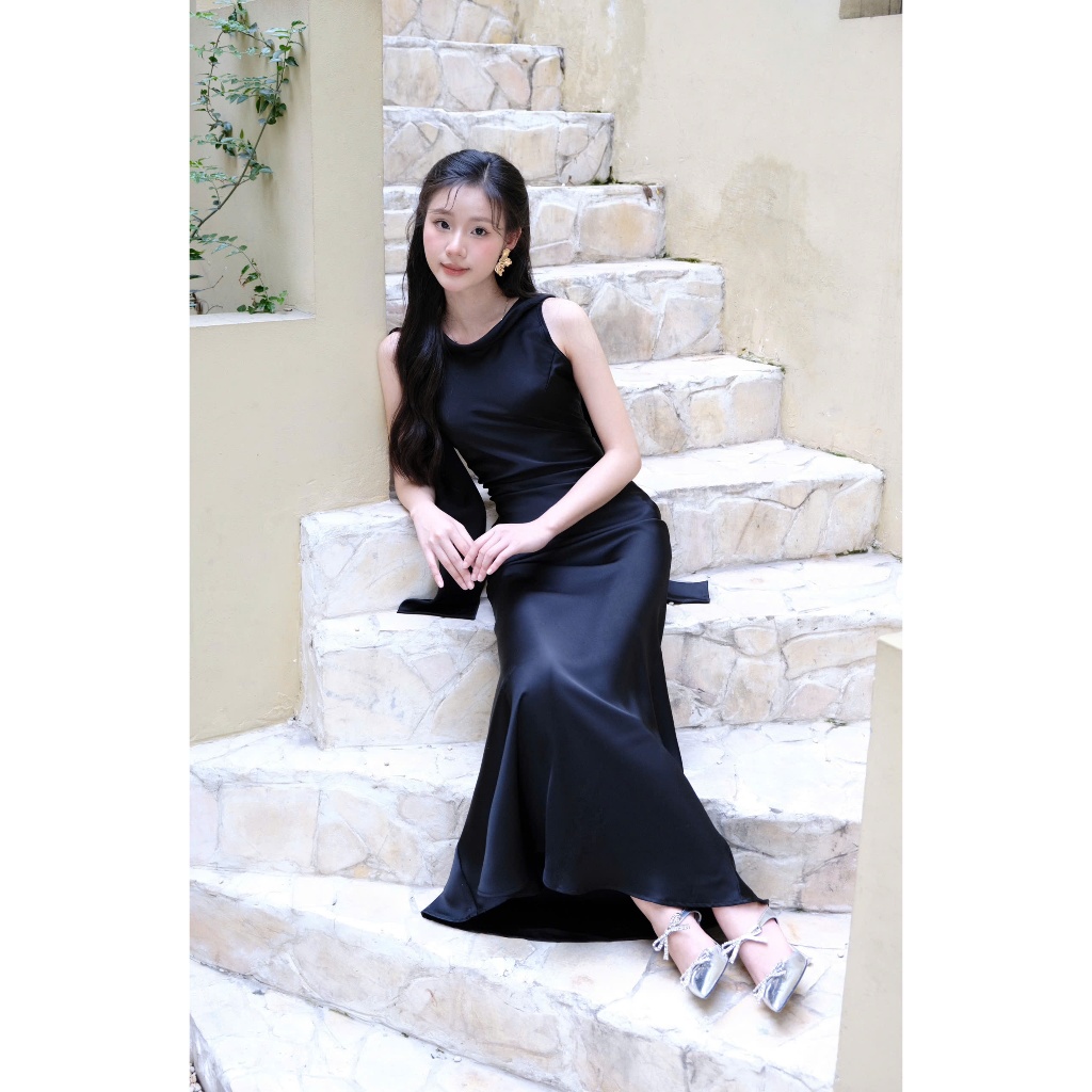 Váy Lụa Hàng Châu Dáng Đuôi Cá Cổ Tay Đổ Kèm Khăn, Mềm Mại Thoáng Mát - Mio Lady | BigBuy360 - bigbuy360.vn