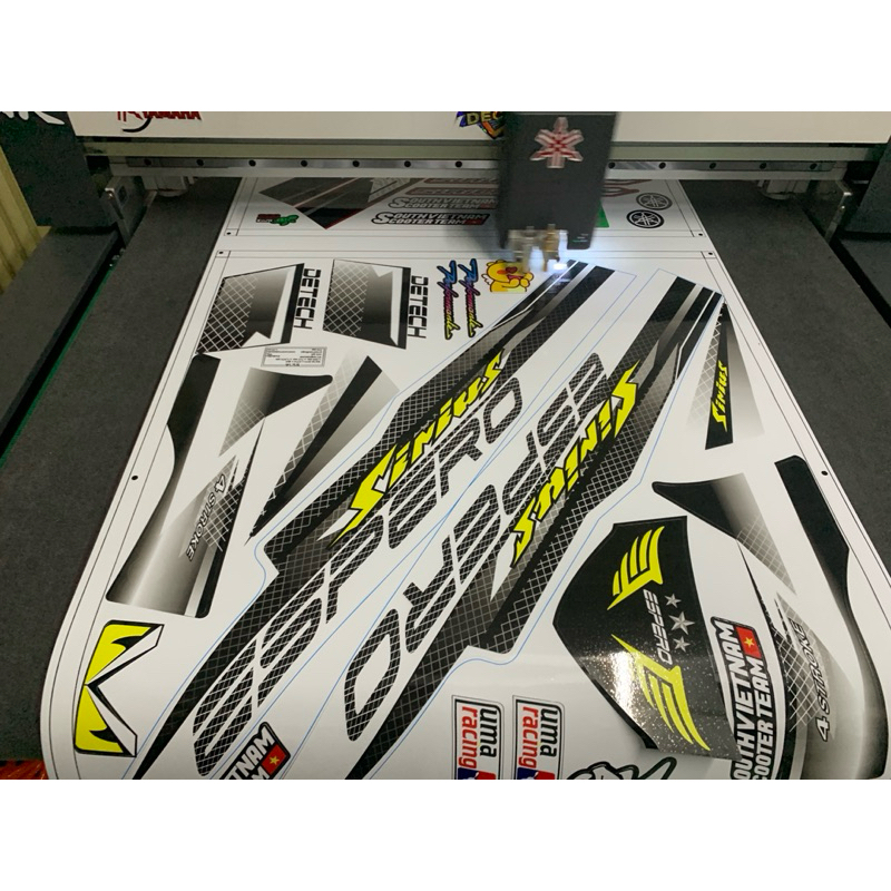 Tem sirius 50 cc trắng đen ESPERO