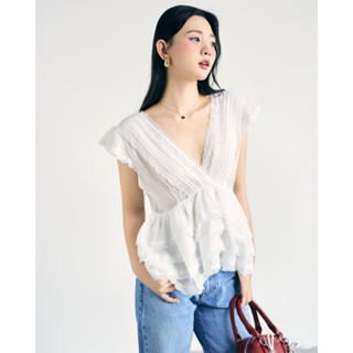 Áo Kiểu Nữ Cổ V Bèo Tầng Phối Ren Boho Trendy Hè 2025 - Monstier AMI Ruffle Lace Blouse
