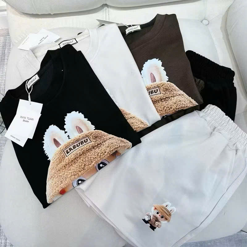 Bộ quần đùi áo thun chất su  unisex nữ tay lỡ form rộng  in LABUBU  CAMA STORE  M2547 | BigBuy360 - bigbuy360.vn