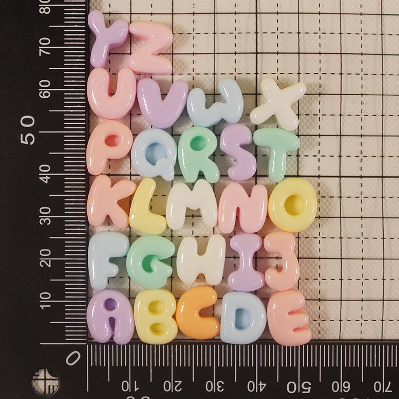 chữ cái dán nón bảo hiểm dán điện thoại dễ thương (có tặng keo dán)