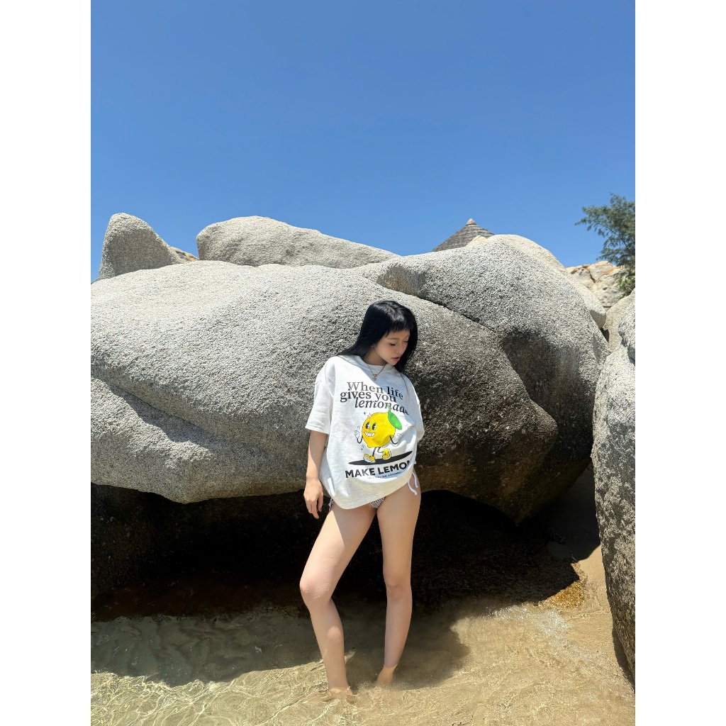[SPRING SS25] COLLECT TSHIRT  - Áo thun nỉ 2 da in hình Whose Studio | BigBuy360 - bigbuy360.vn