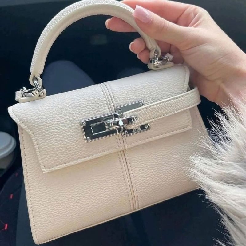 Túi JW Pei Elise auth chính hãng có sẵn sẵn :)