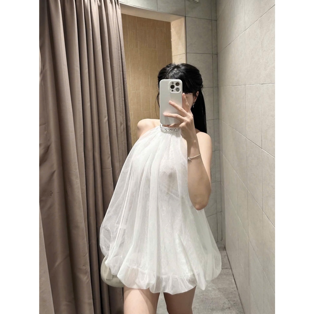 [V.05]: Váy Yếm Tơ Đính Đá Cổ Form Suông Bồng Lót Ren 2 Màu Sang Chảnh Kèm Quần Bảo Hộ (Ảnh Thật Trải Sàn) Lollaye | BigBuy360 - bigbuy360.vn