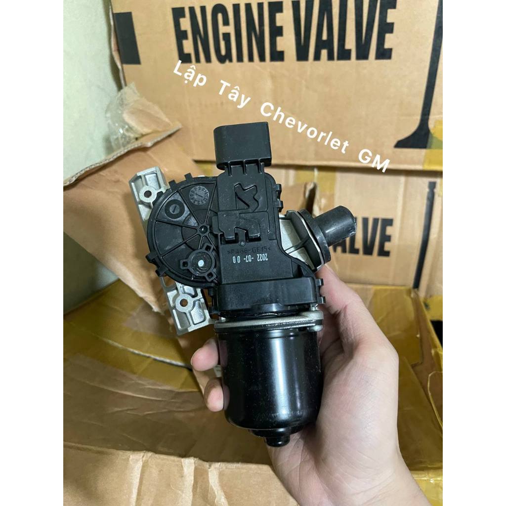 mô tơ gạt mưa trước vinfat fadil GM 42733450 Chính hãng