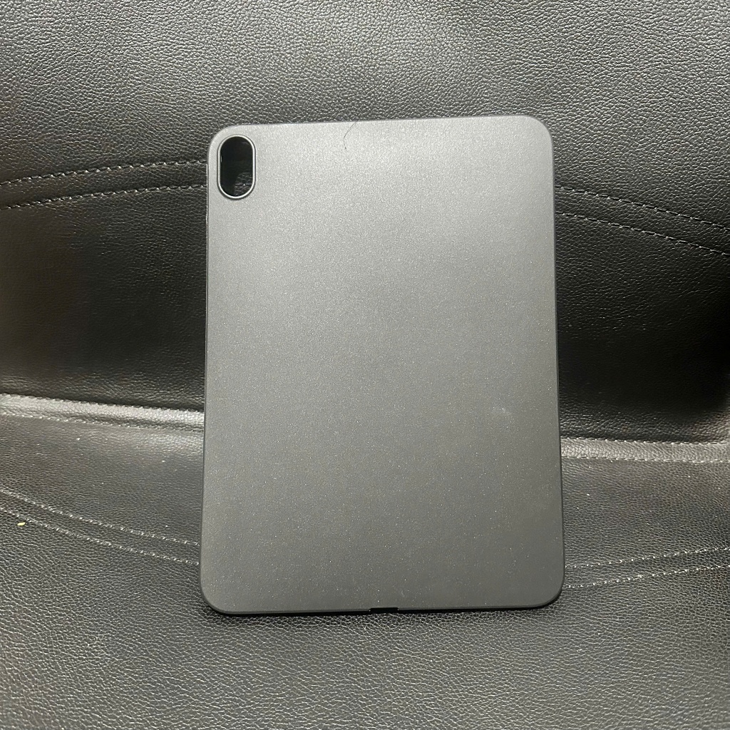 Ốp lưng IPad Gen 11 / IPad 11 silicon dẻo màu đen (tnkn)
