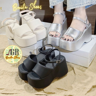 NS2 SANDAL đế xuồng bánh mì quai ngang khoá gài 7 cm với 10 cm -Bonita Shoes BMS19