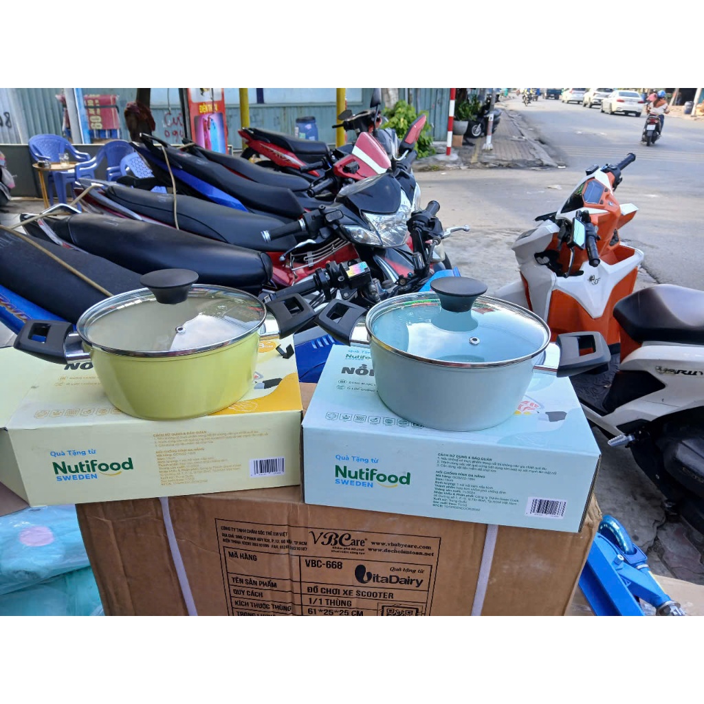 Nồi vân đá quà tặng từ sữa Nutifood 18 cm