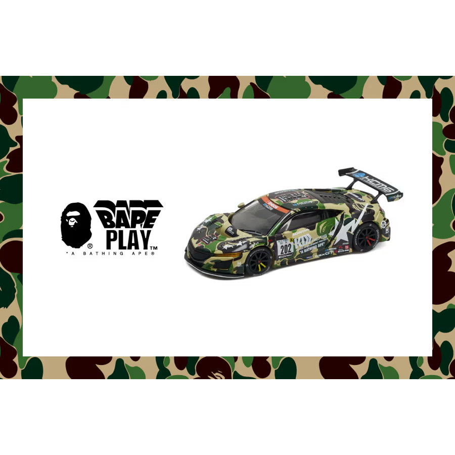 Mô hình xe Honda Acura NSX GT3 Bape hộp mica tỉ lệ 1:64 Poprace OT64299