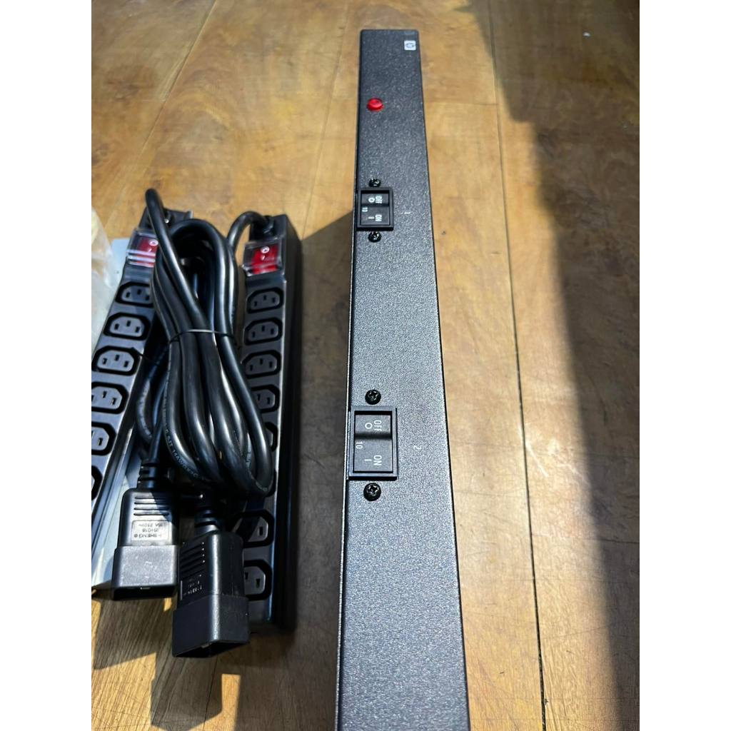 PDU bộ nối nguồn C13 HP 228481-006 16A High Voltage PDU 303264-001 - Core Only