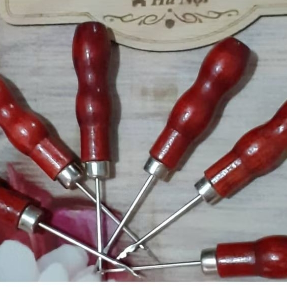 Dùi nhọn dụng cụ khâu giày dép da