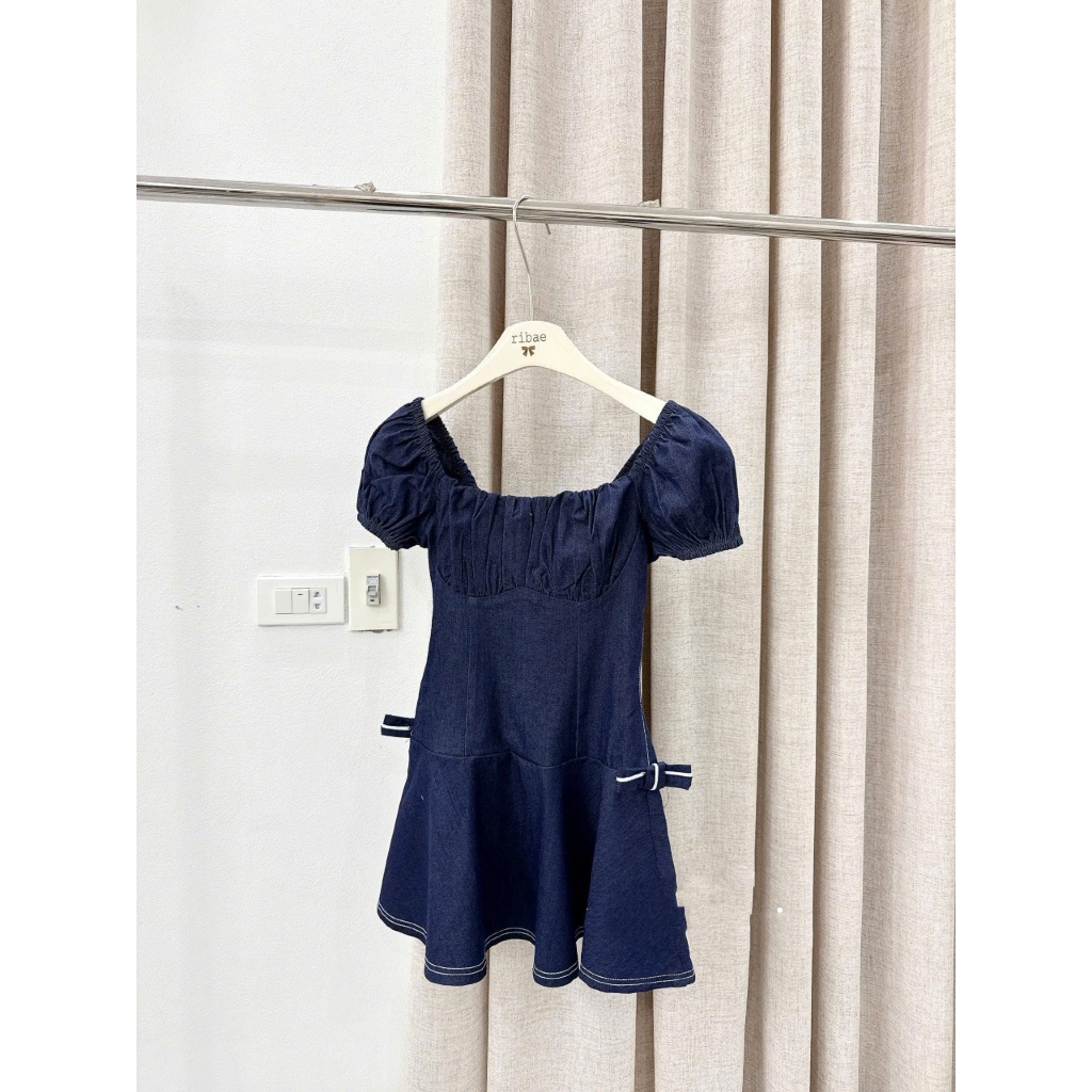 [V.07]: Váy Denim Nhúm Ngực Tay Bồng Xòe Dáng Ngắn Đính 2 Nơ Hông + Quần Váy Rời Sang Chảnh (Ảnh Thật Trải Sàn) Lollaye | BigBuy360 - bigbuy360.vn