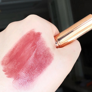 Son Thỏi Dưỡng Charlotte Tilbury