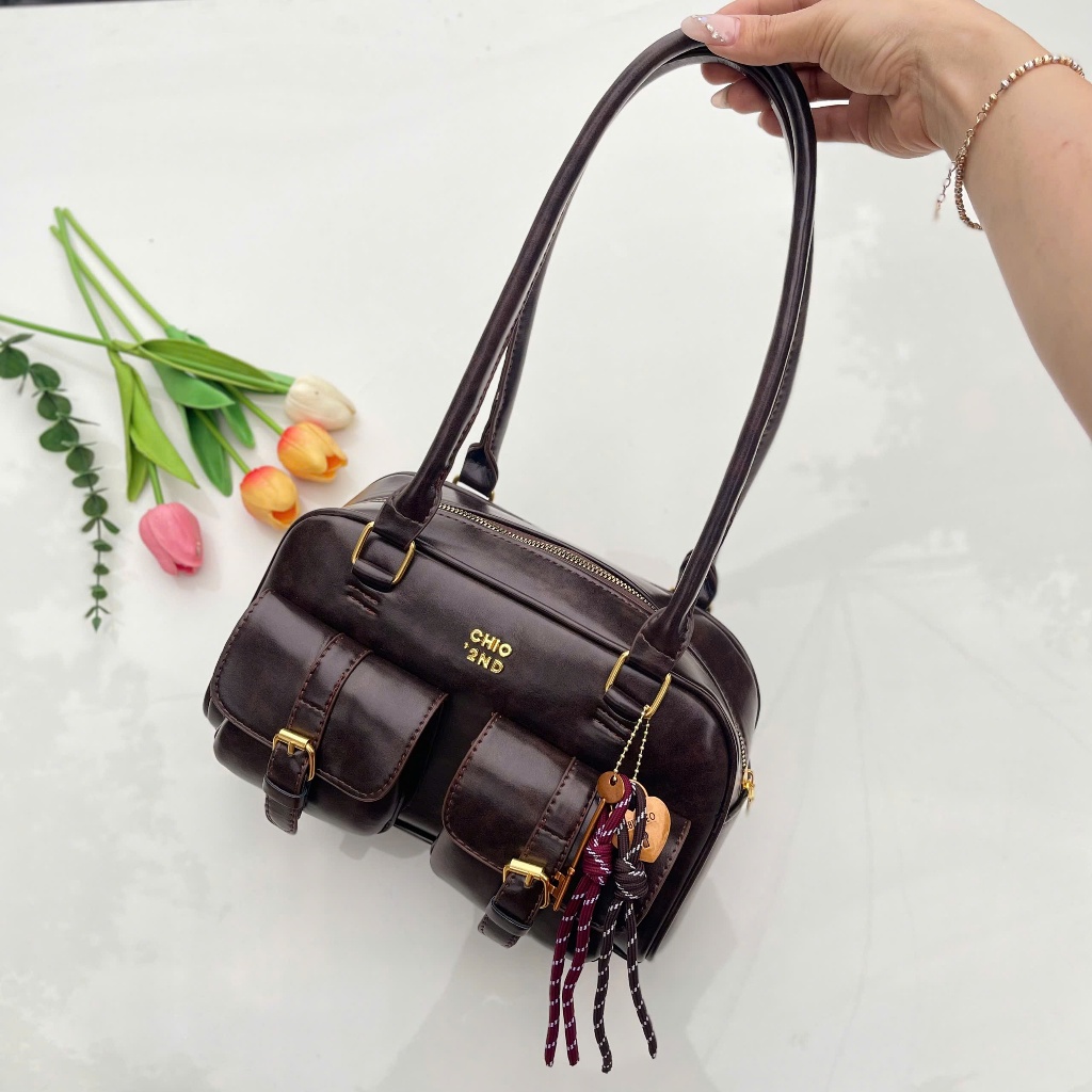 Túi xách đeo vai nữ chio 2nd, túi xách tay da hộp 2 ngăn có khóa cài kèm charm xinh xắn màu sang trọng Đăng Túi DK360 | BigBuy360 - bigbuy360.vn