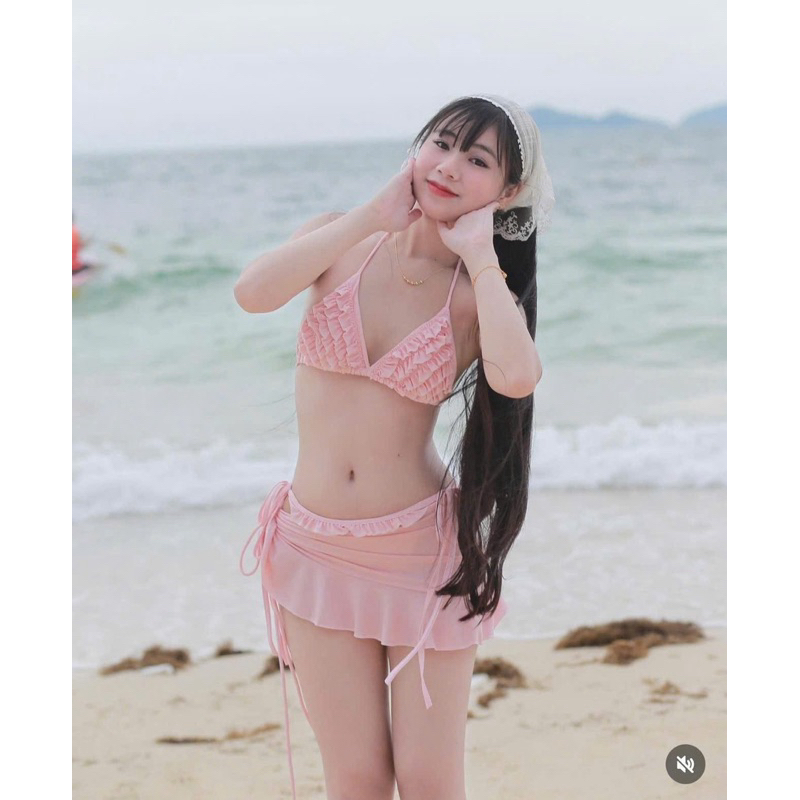Bikini set 3 mảnh tam giác bèo phối váy cột đuôi cá ( che tên sp) | BigBuy360 - bigbuy360.vn