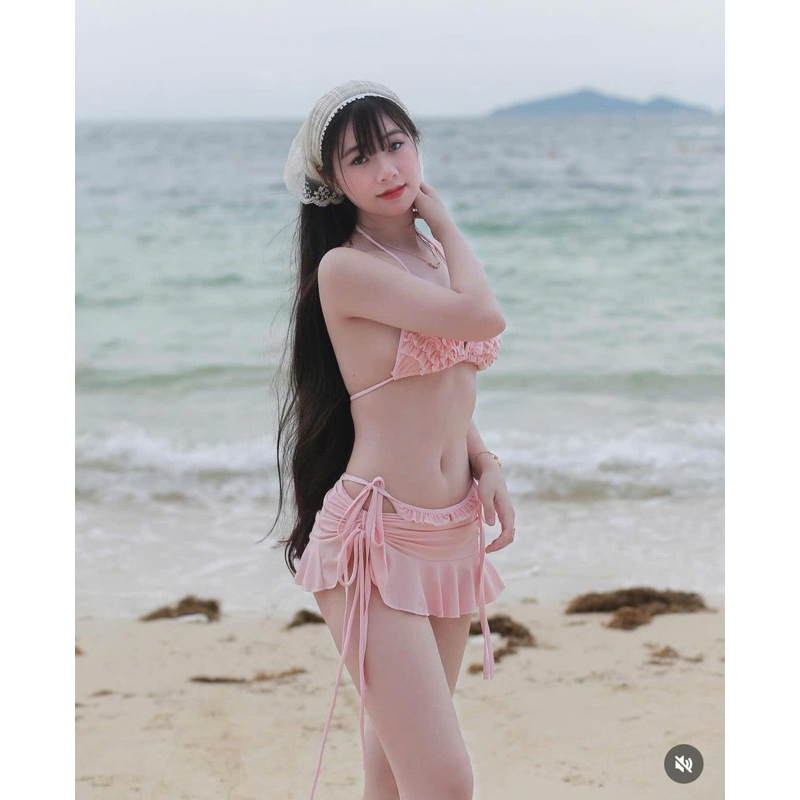 Bikini set 3 mảnh tam giác bèo phối váy cột đuôi cá ( che tên sp) | BigBuy360 - bigbuy360.vn