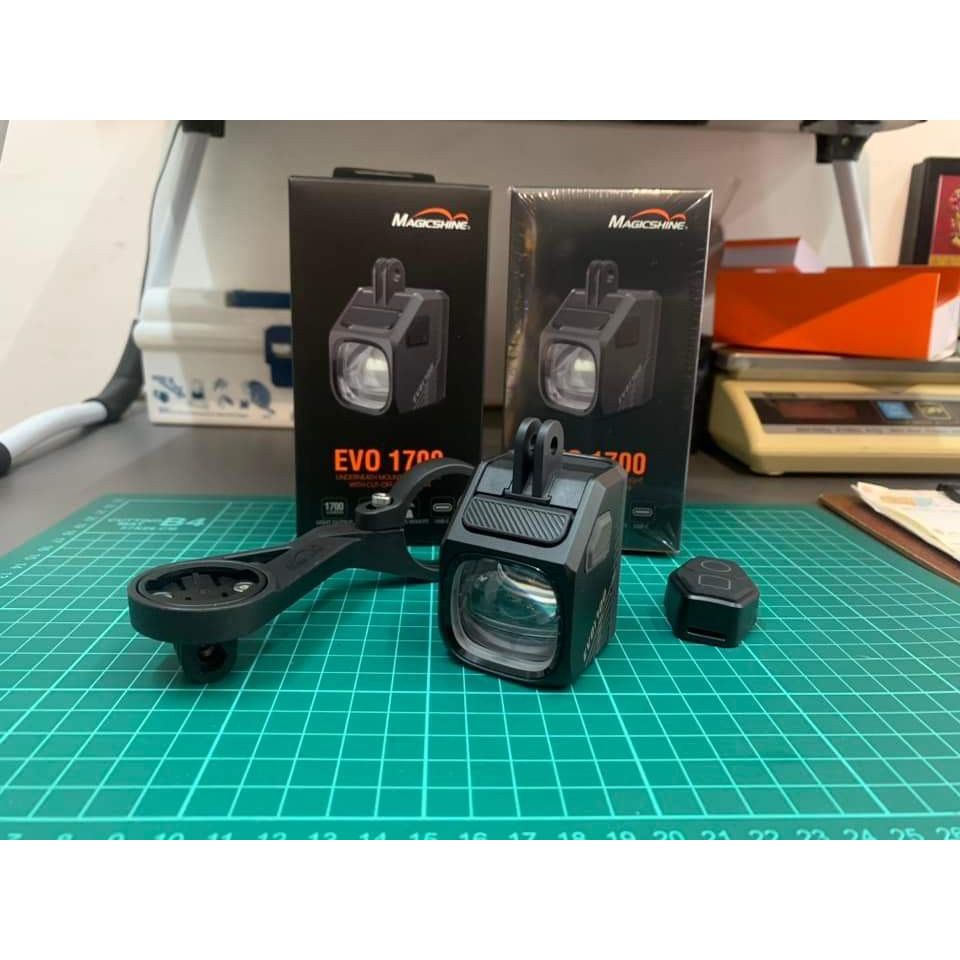 Đèn siêu sáng Magicshine EVO 1700 sale lớn