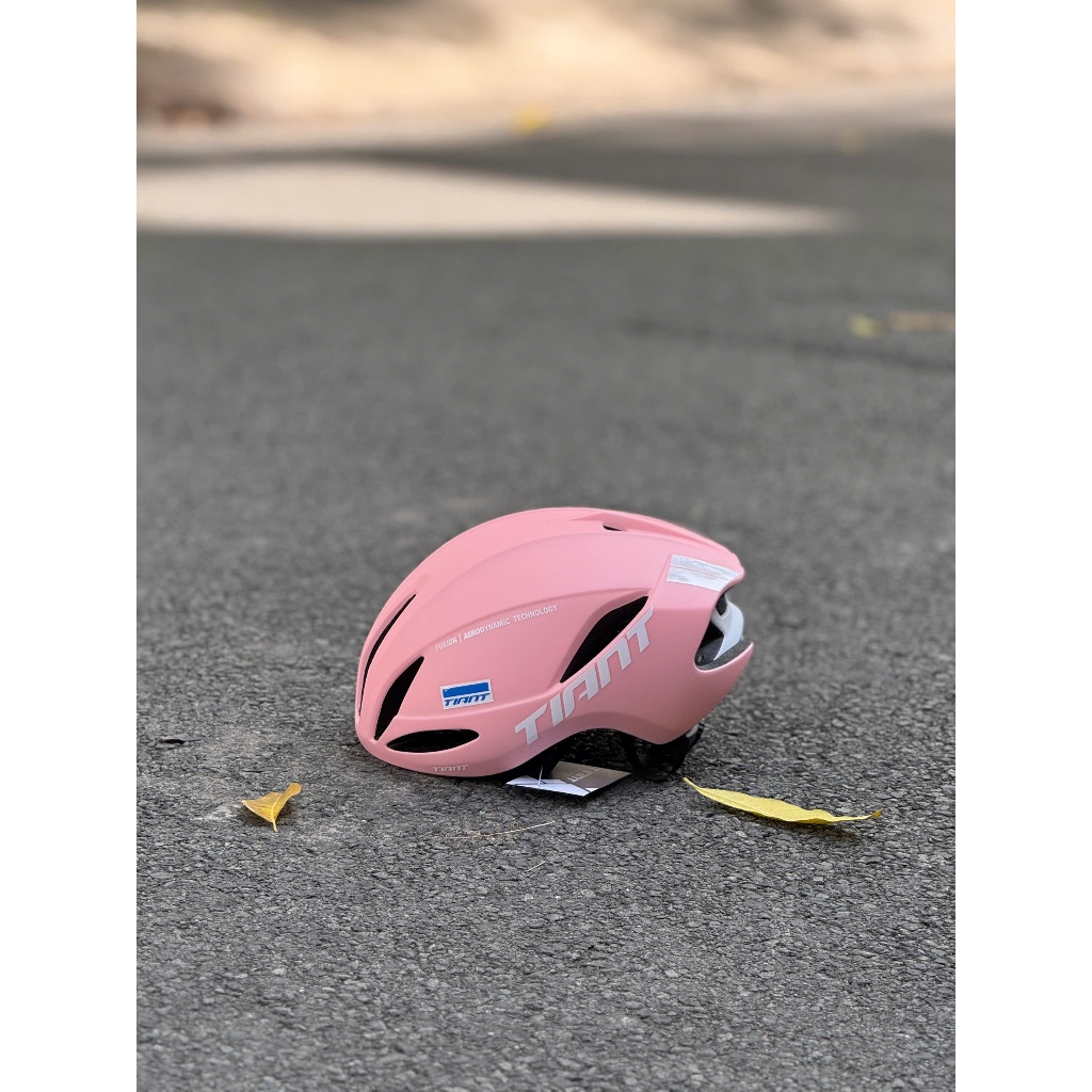 Mũ bảo hiểm đi xe đạp Tiant D03 màu Hồng phấn thể thao kiểu dáng thời trang chính hãng Tiant D03