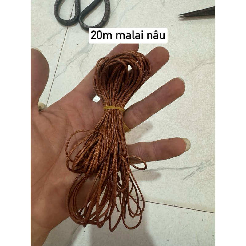 dây dù malai quấn pass , chằng sáo ( mầu ngẫu nhiên )
