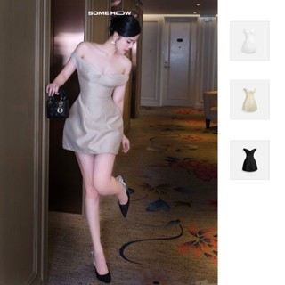 [Deal Độc Quyền] Đầm Nữ Ngắn Shoulder Waist Impress, Chất Vải Tafta Thoải Mái, WDN099, SOMEHOW