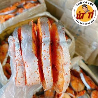 Khô cá dứa khúc Út Tí - khô cá dứa sọc cắt khúc khoanh tẩm ướp tỏi ớt vị lạt vừa ăn loại 1 dày thịt 