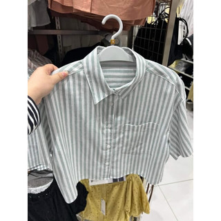 Áo sơ mi cổ đức croptop Gu Japan