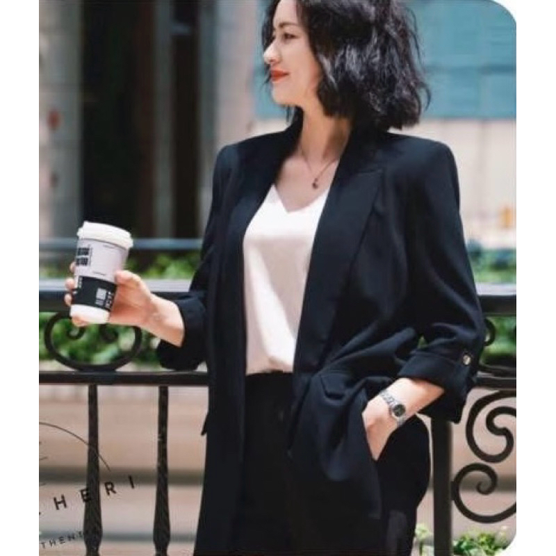 blazer Zara màu đen chất vải cát cực đẹp
