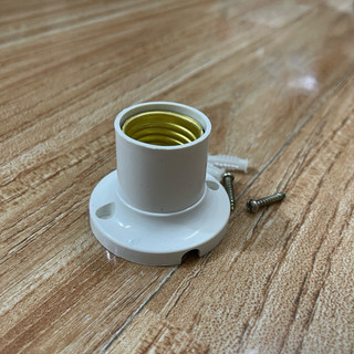 Đui đèn xoáy E27 ốp trần