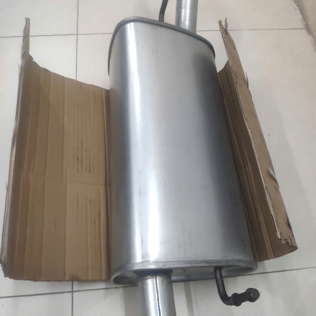 Ống xả đoạn cuối gentra Việt hàng Trung Quốc
