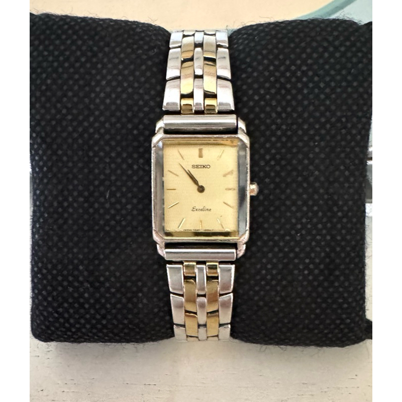 Đồng hồ nữ Seiko Exceline form tank