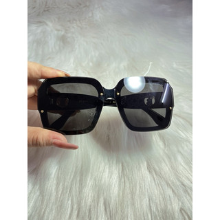 Kính hiệu Burberry