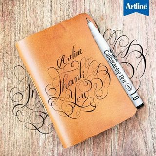 Bút lông dầu ngòi dẹp màu đen cao cấp dùng để vẽ Artline chính hãng cao cấp