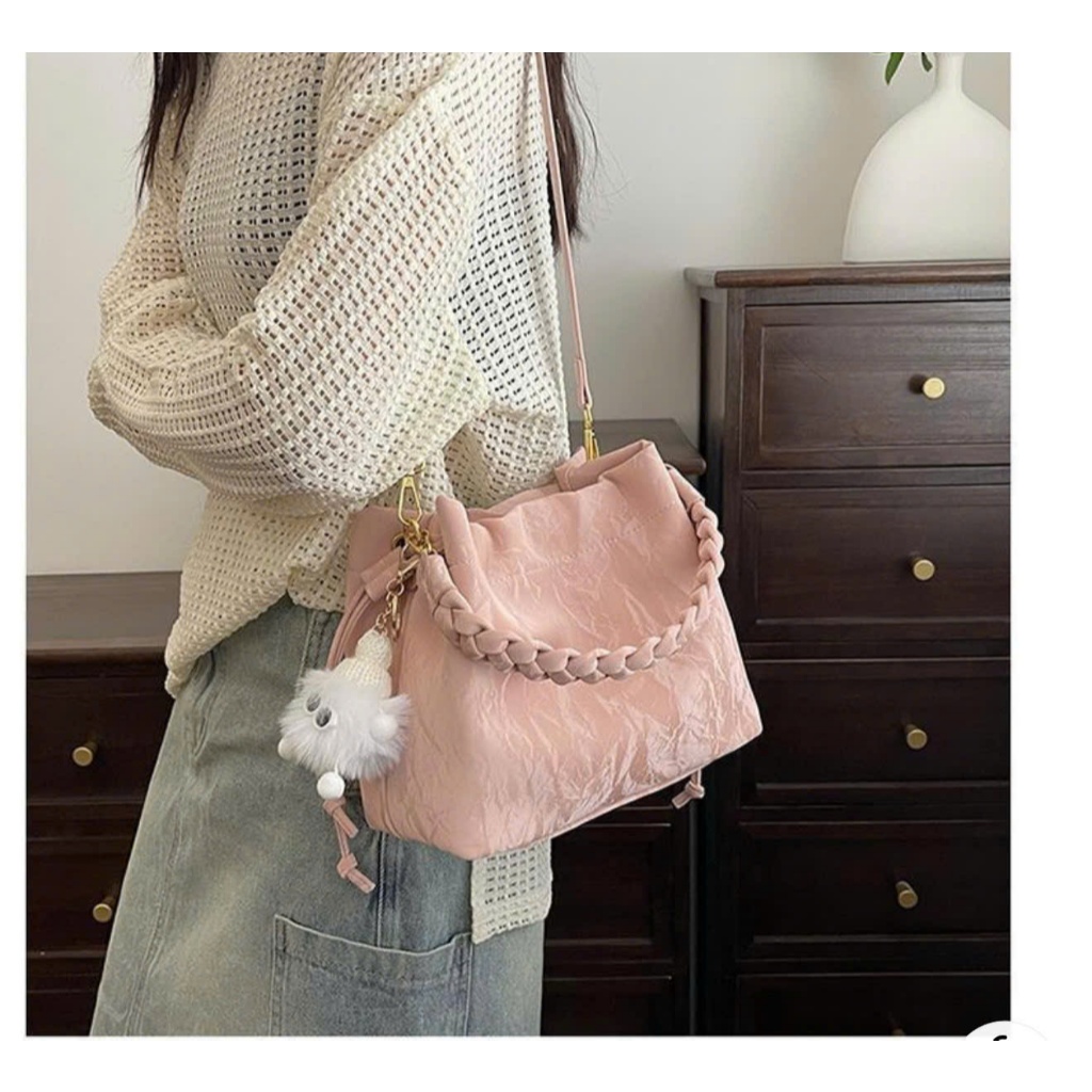 Túi xách nữ thời trang da nhung cầm tay đeo vai đeo chéo tặng kèm charm gấu xinh, đựng đồ tiện lợi Đăng Túi DK115 | BigBuy360 - bigbuy360.vn