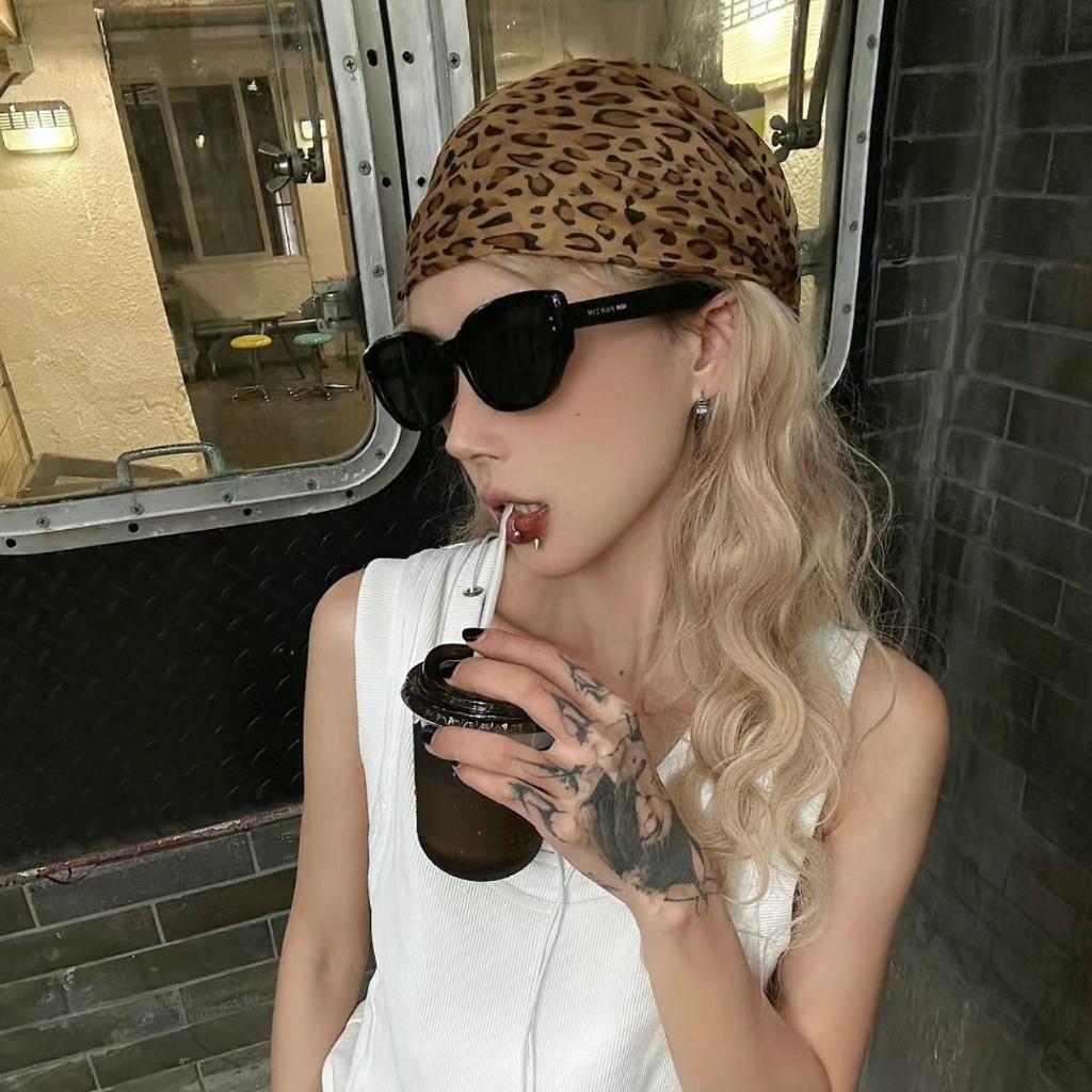 Khăn Trùm Đầu Họa Tiết Da Báo Vải Voan Nhẹ Thoáng size 62x62, Khăn Trùm Đầu Phong Cách Hip Hop Châu Mỹ - K05 | BigBuy360 - bigbuy360.vn