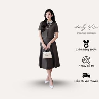 Set đồ nữ áo sơ mi thiết kế croptop đính cúc và chân váy xếp ly dài kèm nơ tiểu thư Linly Store