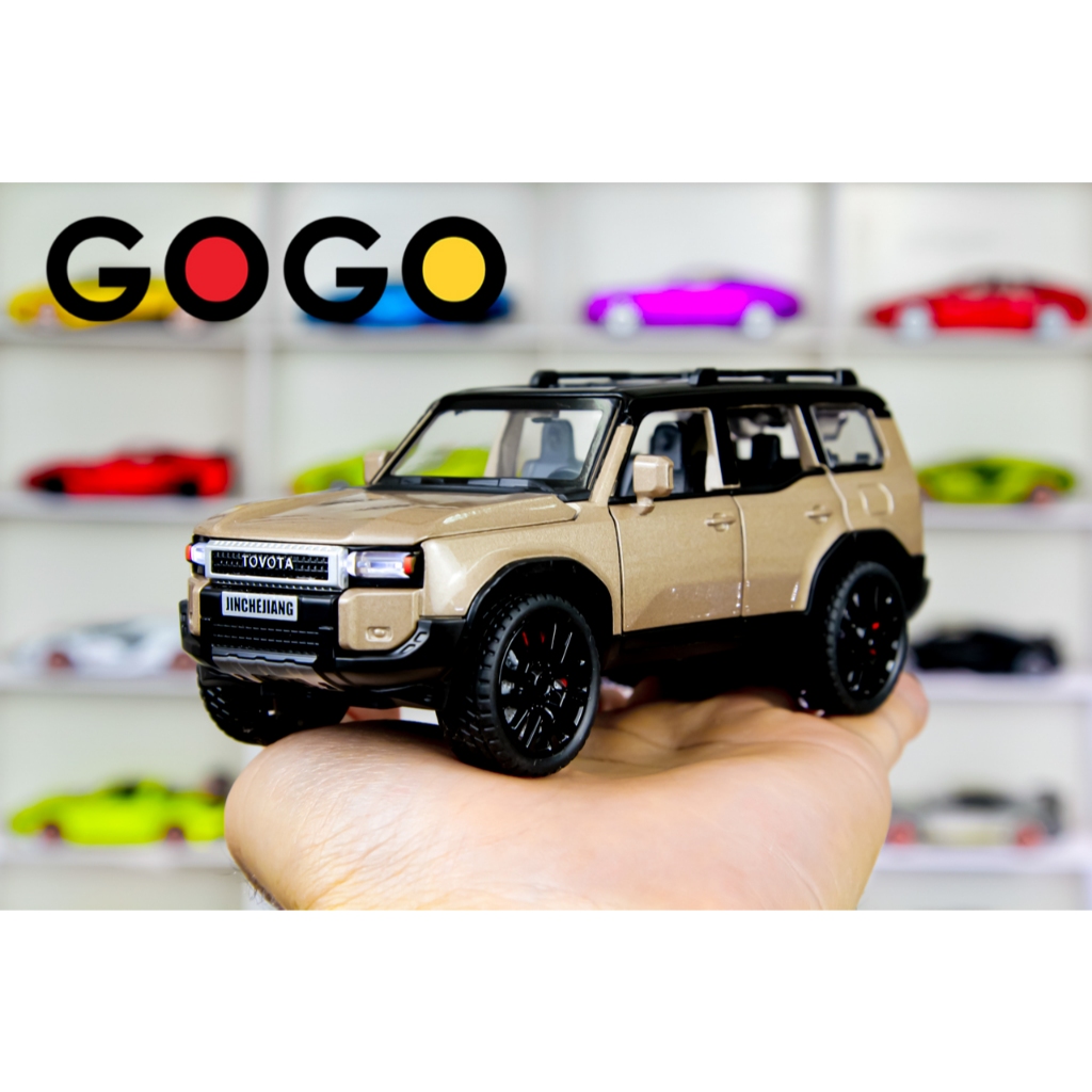 Xe mô hình Toyota Prado New SUV 1:32