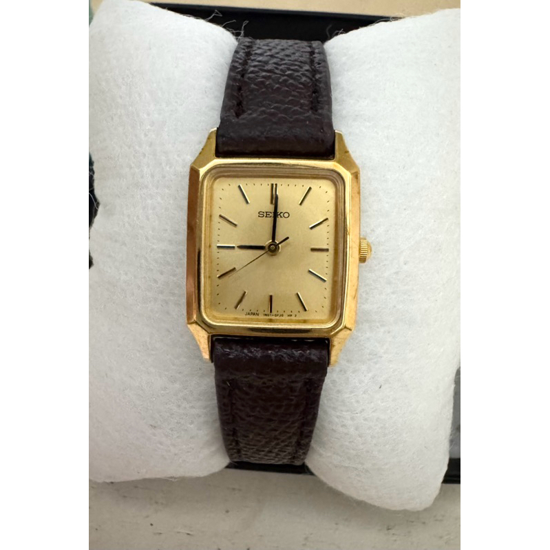 Đồng hồ nữ Seiko+hộp