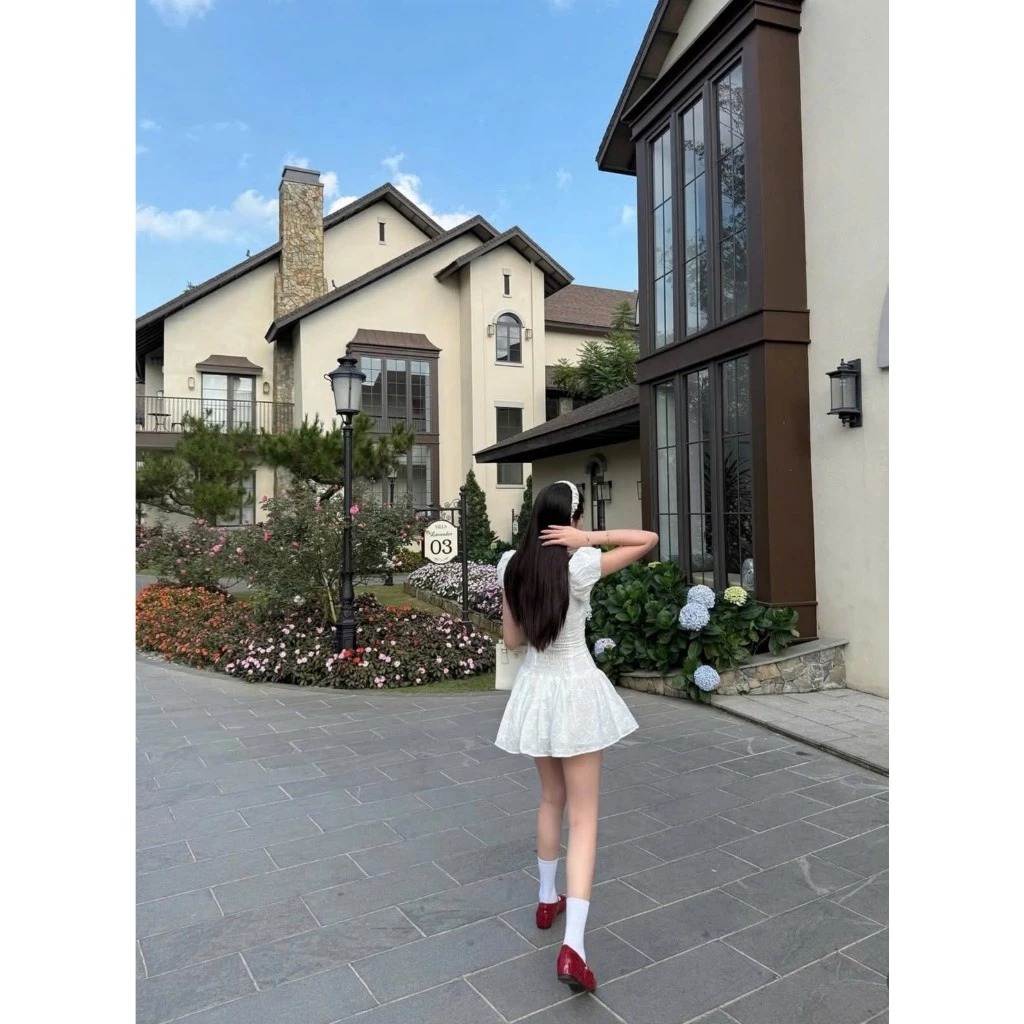 Váy Tiểu Thư Cổ Vuông TÂy Bông Họa Tiết Nơ Nhí Chất Thô Boi Mềm Mát Dáng Ngắn Tôn Dáng ( Có Đệm Ngực ) - MAY DRESS | BigBuy360 - bigbuy360.vn