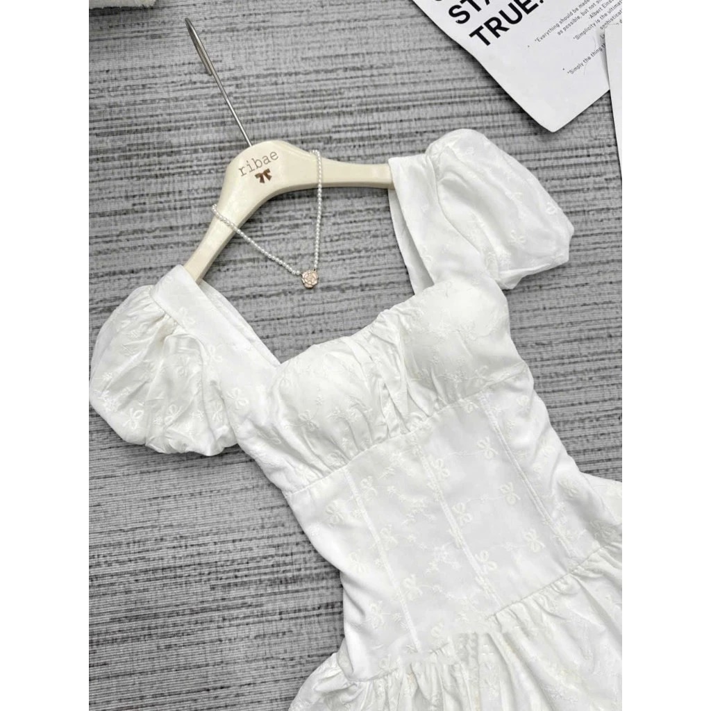 Váy Tiểu Thư Cổ Vuông TÂy Bông Họa Tiết Nơ Nhí Chất Thô Boi Mềm Mát Dáng Ngắn Tôn Dáng ( Có Đệm Ngực ) - MAY DRESS | BigBuy360 - bigbuy360.vn