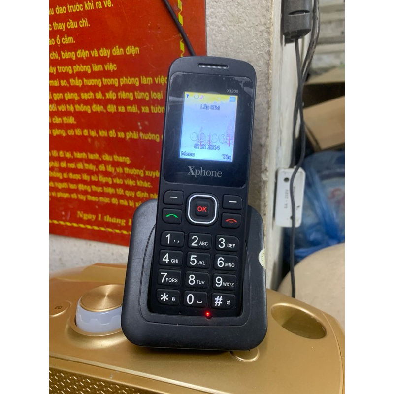 Điện thoại dùng sim Xphone X1205 Cũ