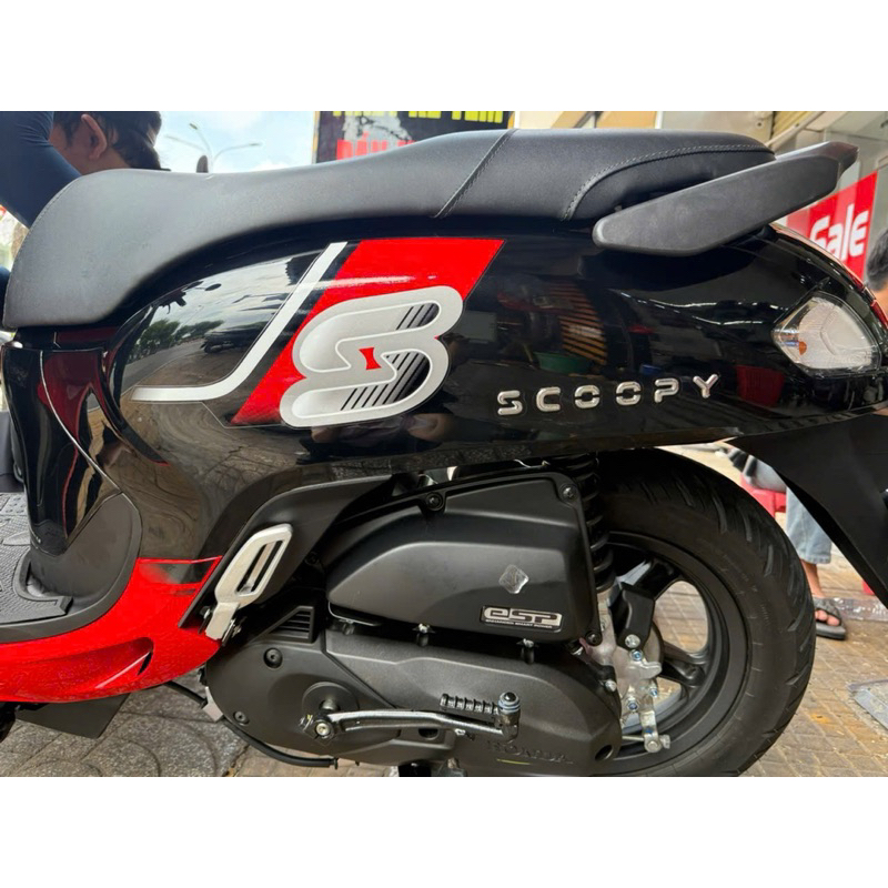 Tem xe Scoopy 2025