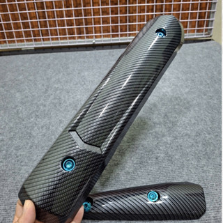 Ốp Pô Spark Carbon gắng các dòng sirius 110cc 2017-2023 Uma  exciter chế gắng mọi dòng xe 