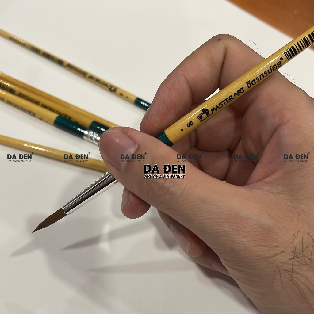[DA ĐEN] Cọ Vẽ Màu Nước Đầu Tròn Master Art
