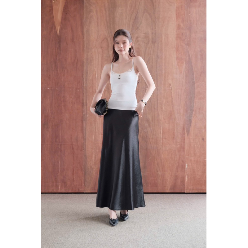 RUBIES Bibi Top - Áo Thun Nữ Dáng Ôm 2 Dây Cổ U Phối Ren | BigBuy360 - bigbuy360.vn